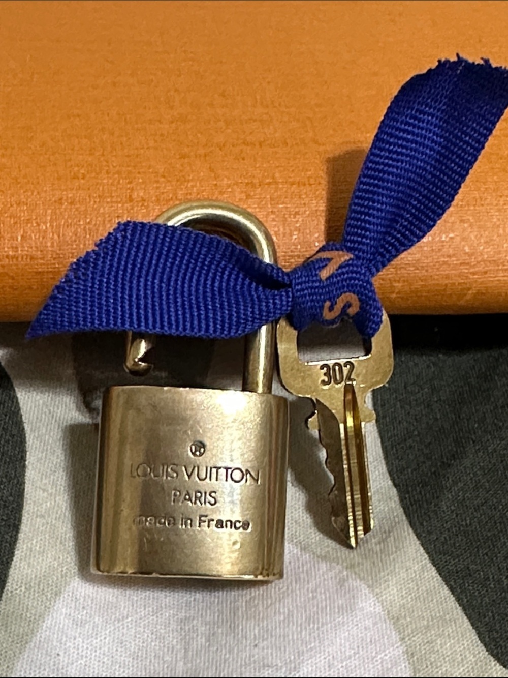 Louis Vuitton Gold Tone Padlock and Key #302